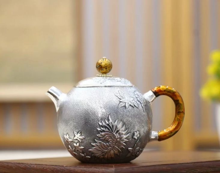 Teapot Silverware